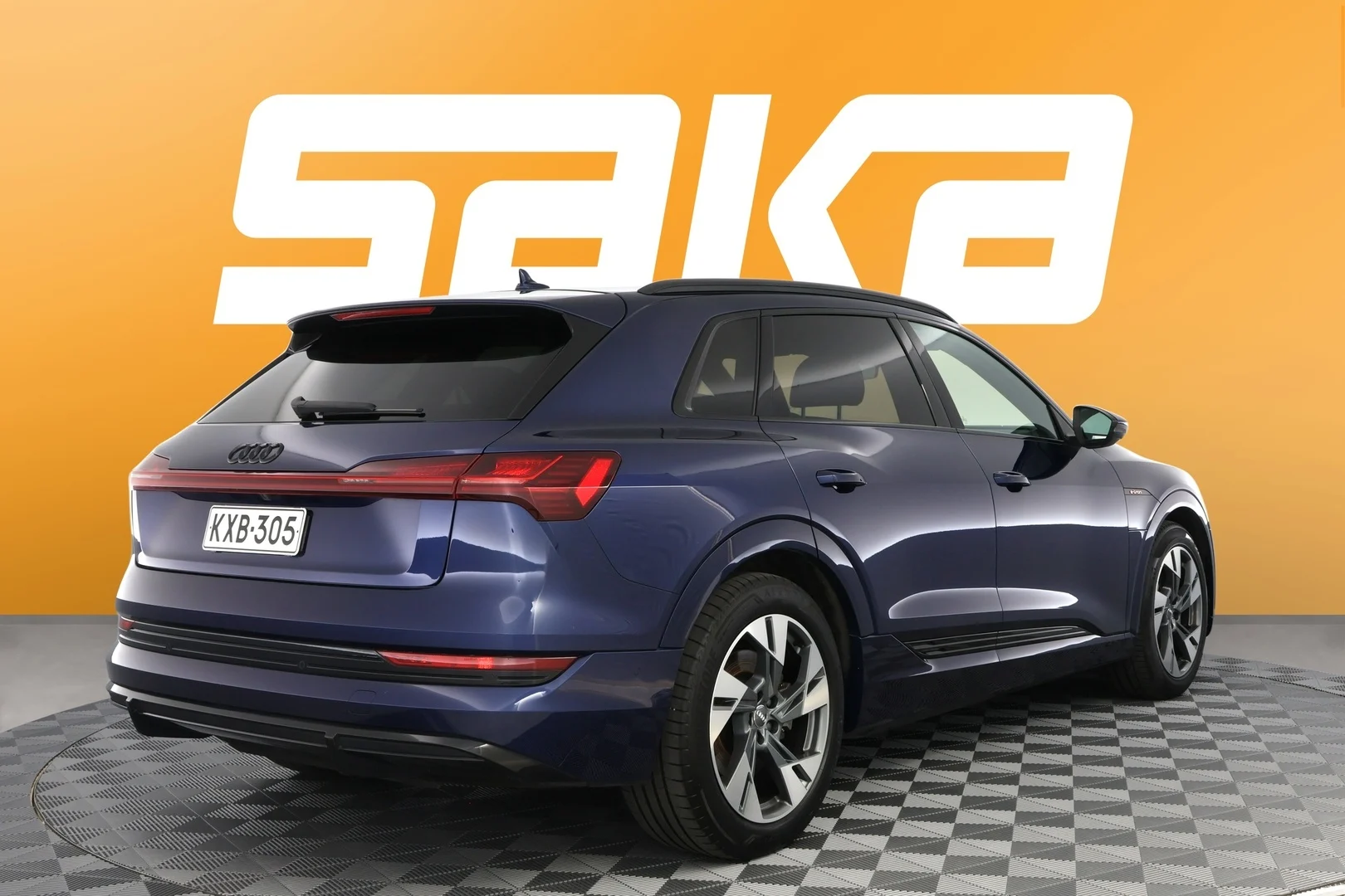 Car Image - 6ugXLCXdl5sfHLJXHmnD7C