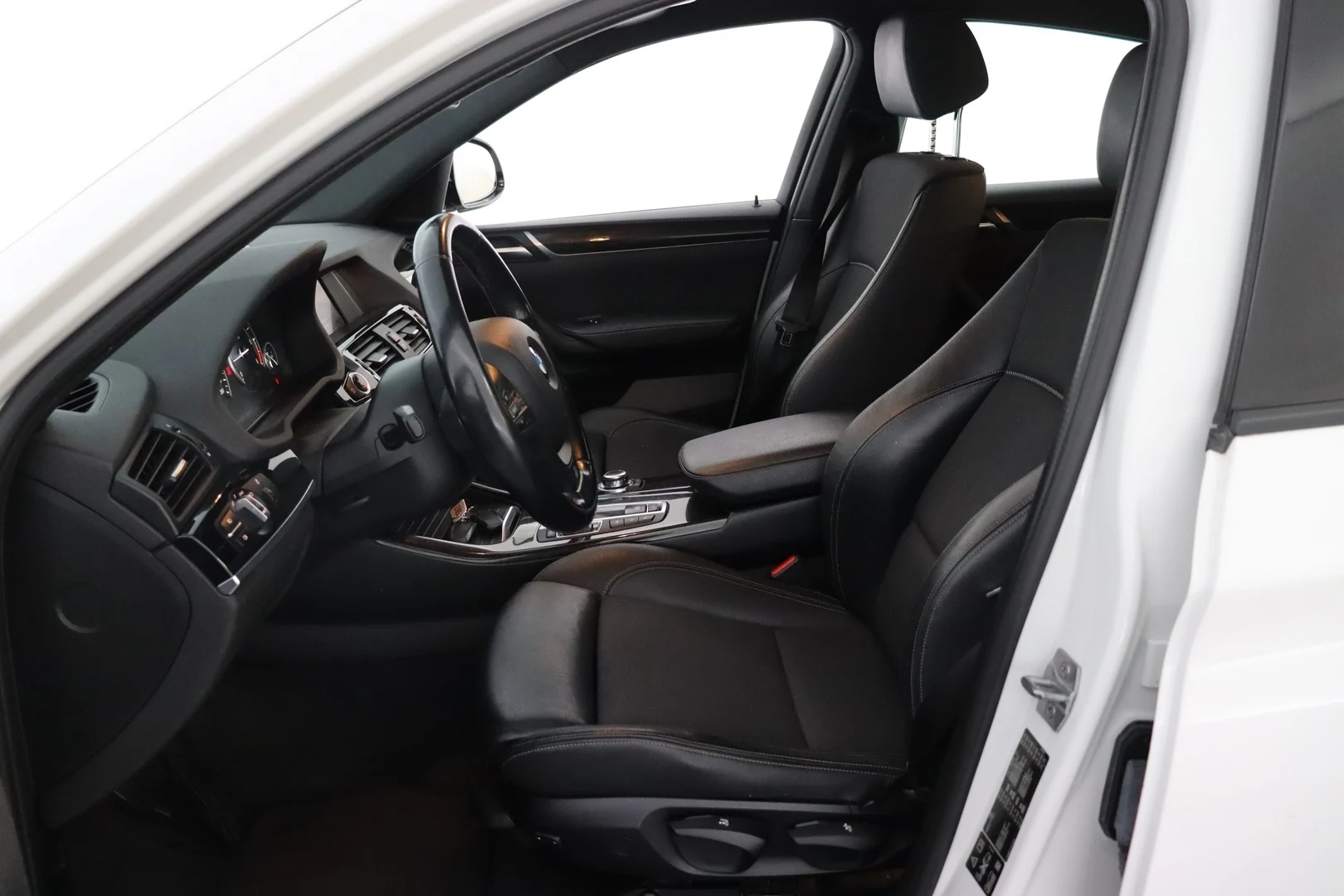 Car Image - 1GCNffRTUn1Xgy9CRracer