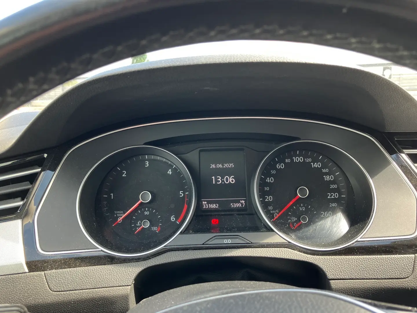 Car Image - 2srTTm7FIiH5sVSRU9X4nu