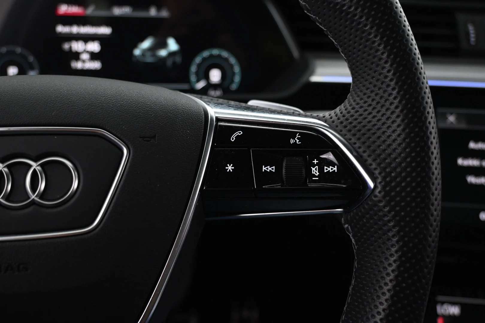 Car Image - 2I9gQ3pdPZzb4retchu5Ah