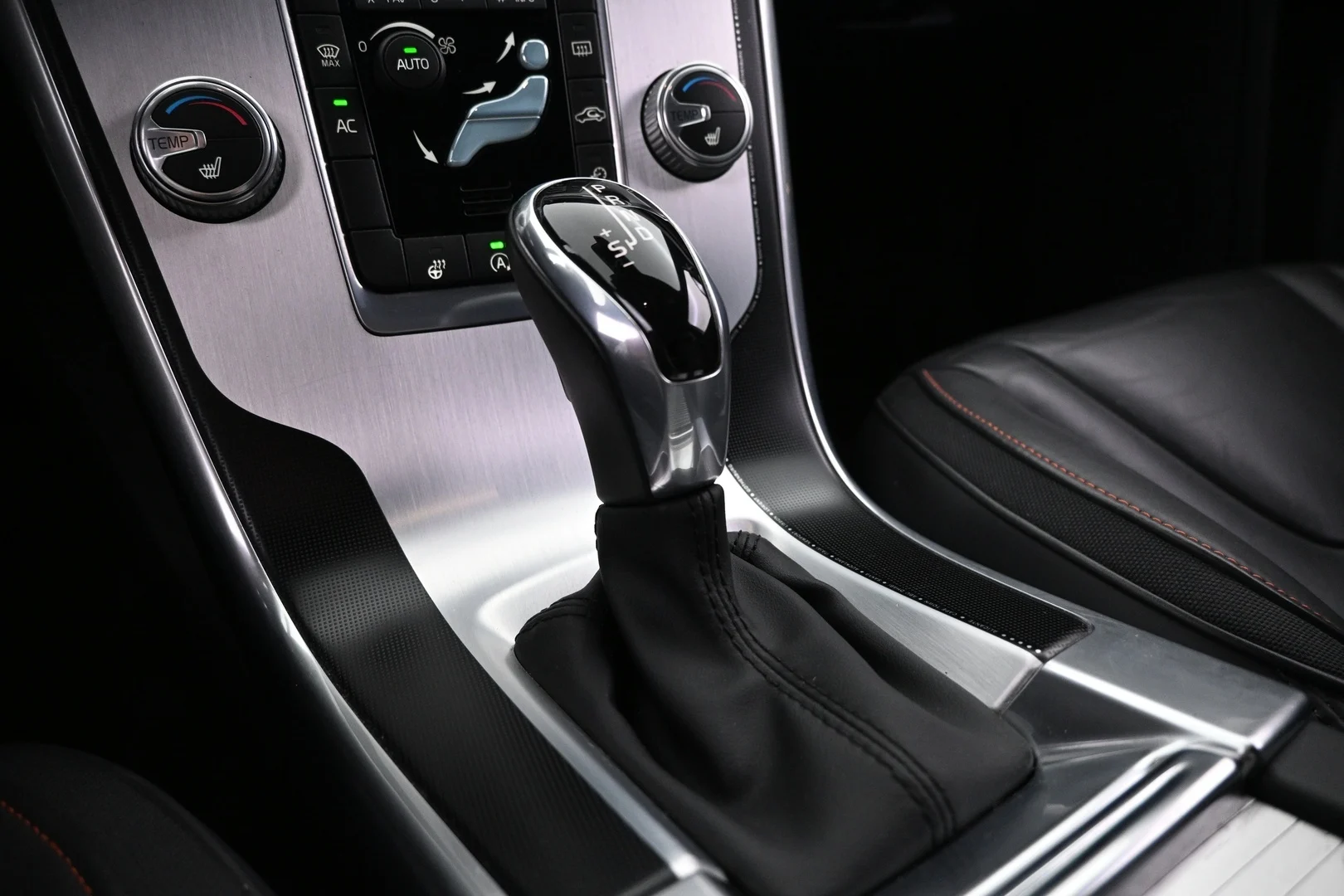 Car Image - 6hbd0DwjTX5OoBPIQqAc46