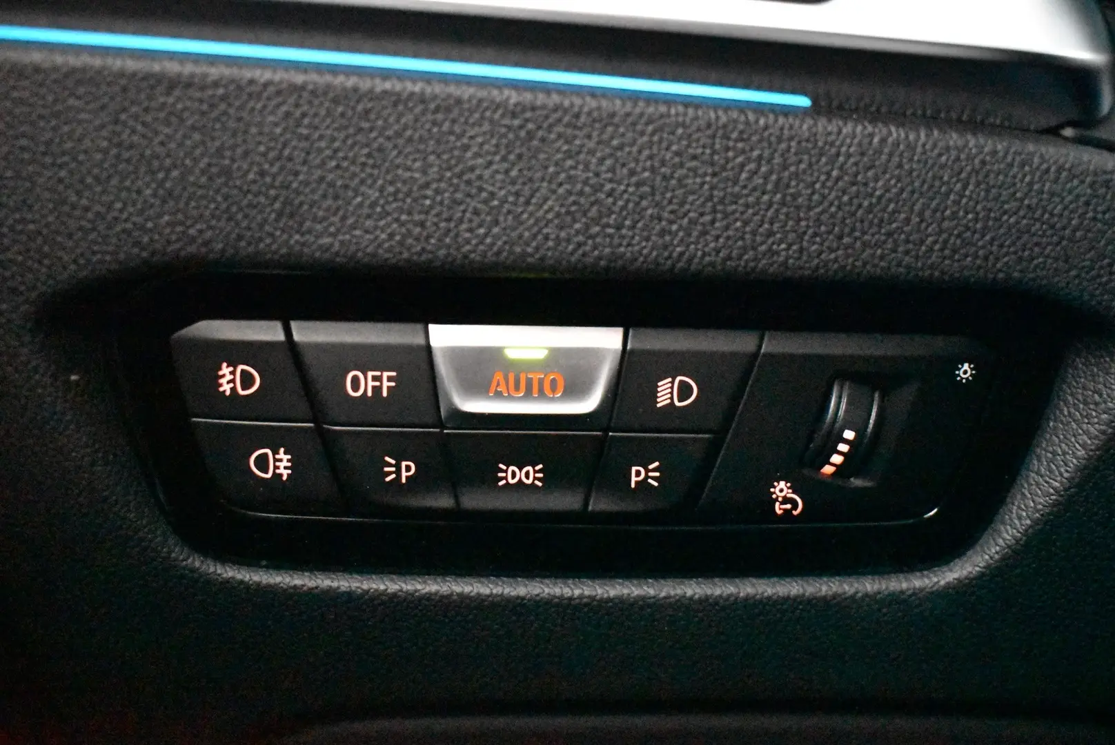 Car Image - 349h9lv4Z05YV4ceXEuprF