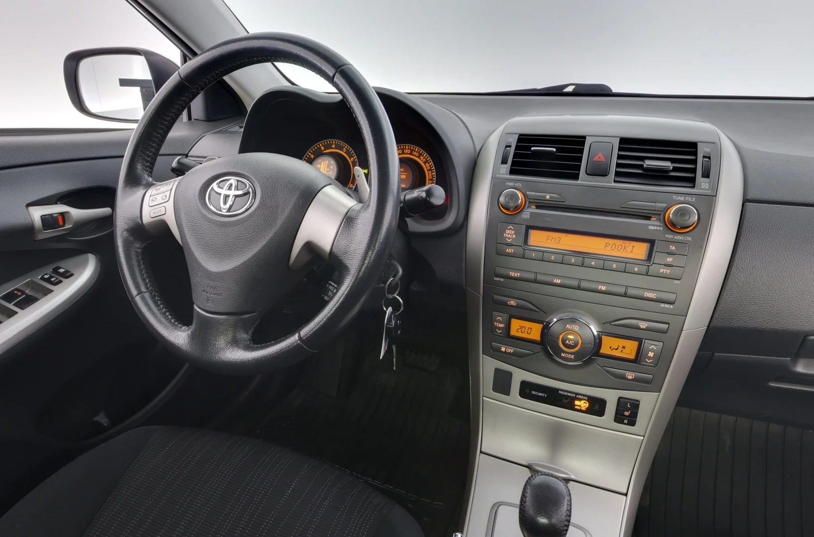 Car Image - 2DMxmy7dXuemi7rO8NsSS3
