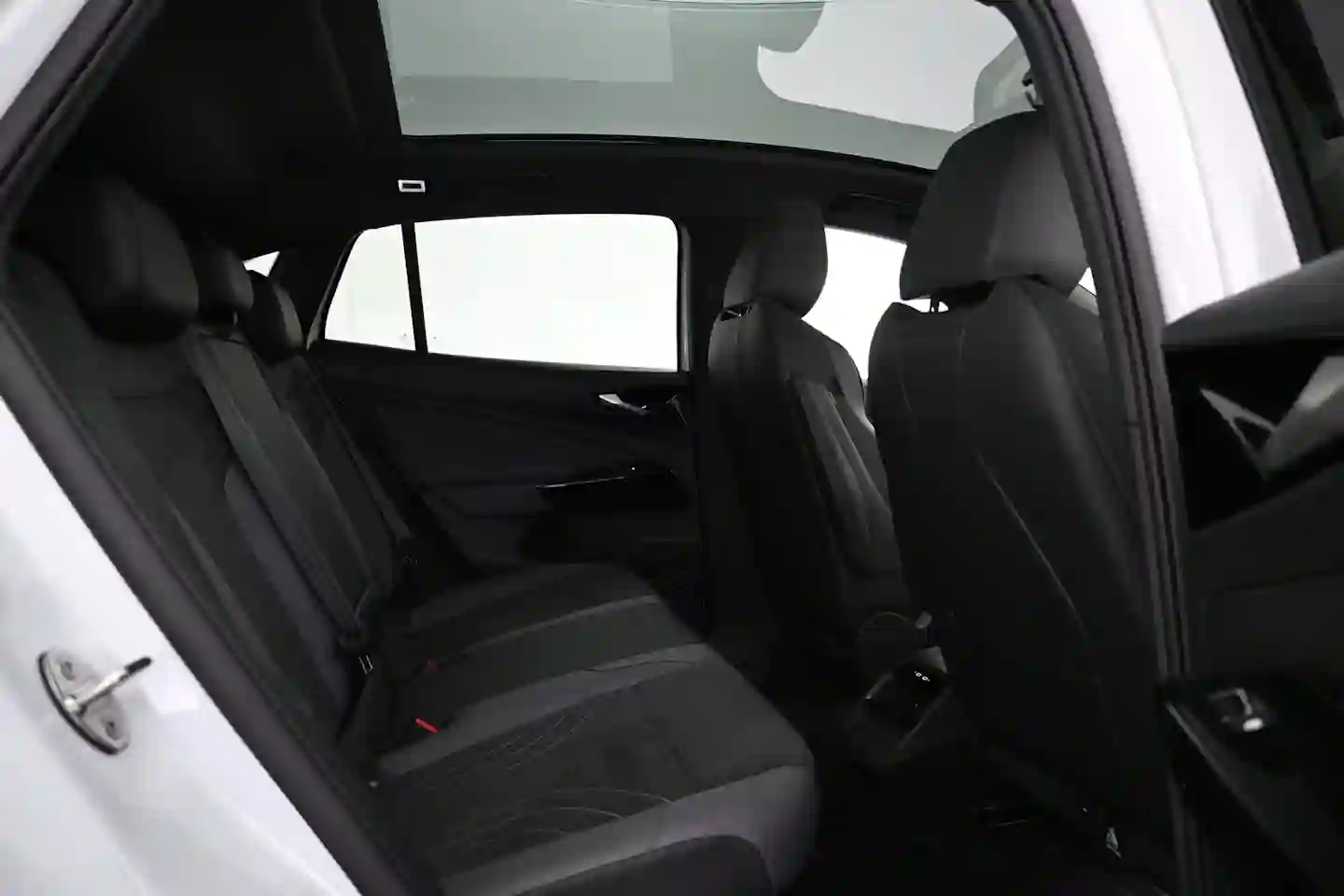 Car Image - 2xSXIhVyXw97JIl14yHiA9