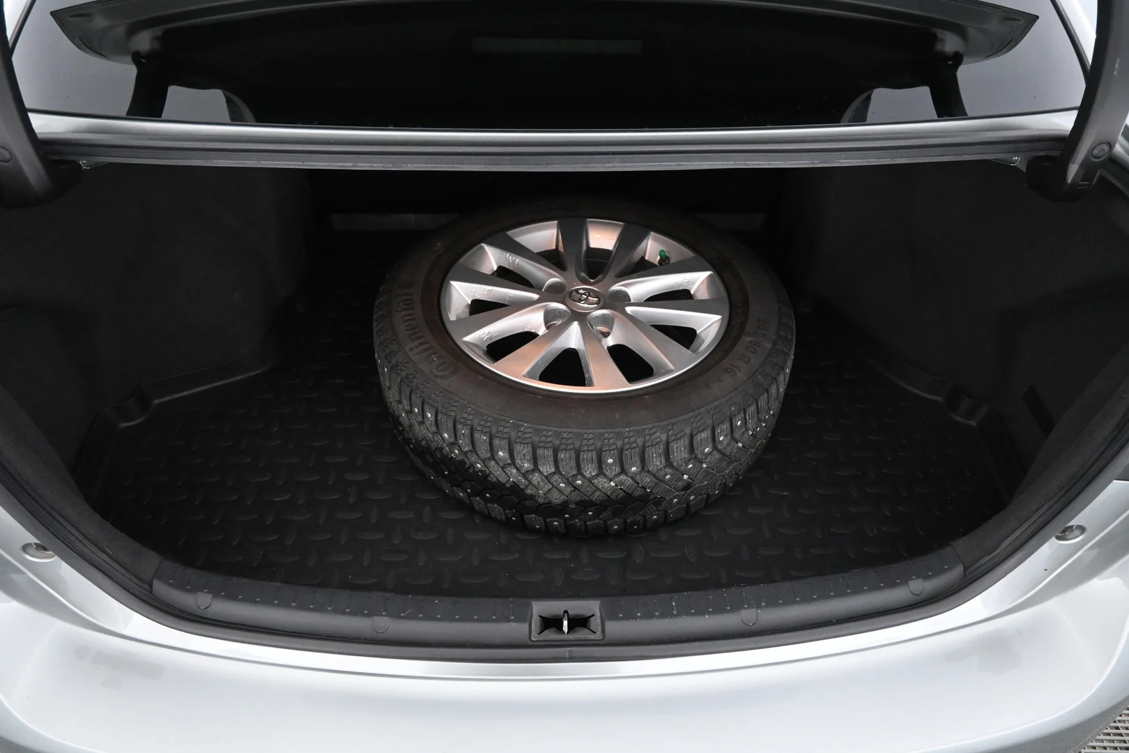 Car Image - 2up9b7lYjfhtHsZSqVnEEQ