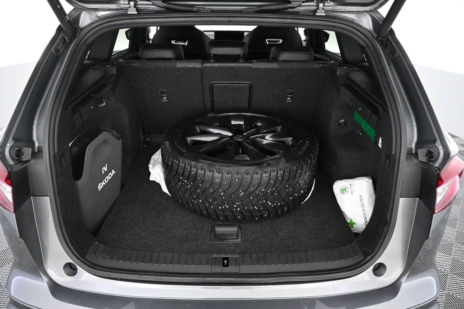 Car Image - 41FhQvNMC29ijJHXqPp1nd