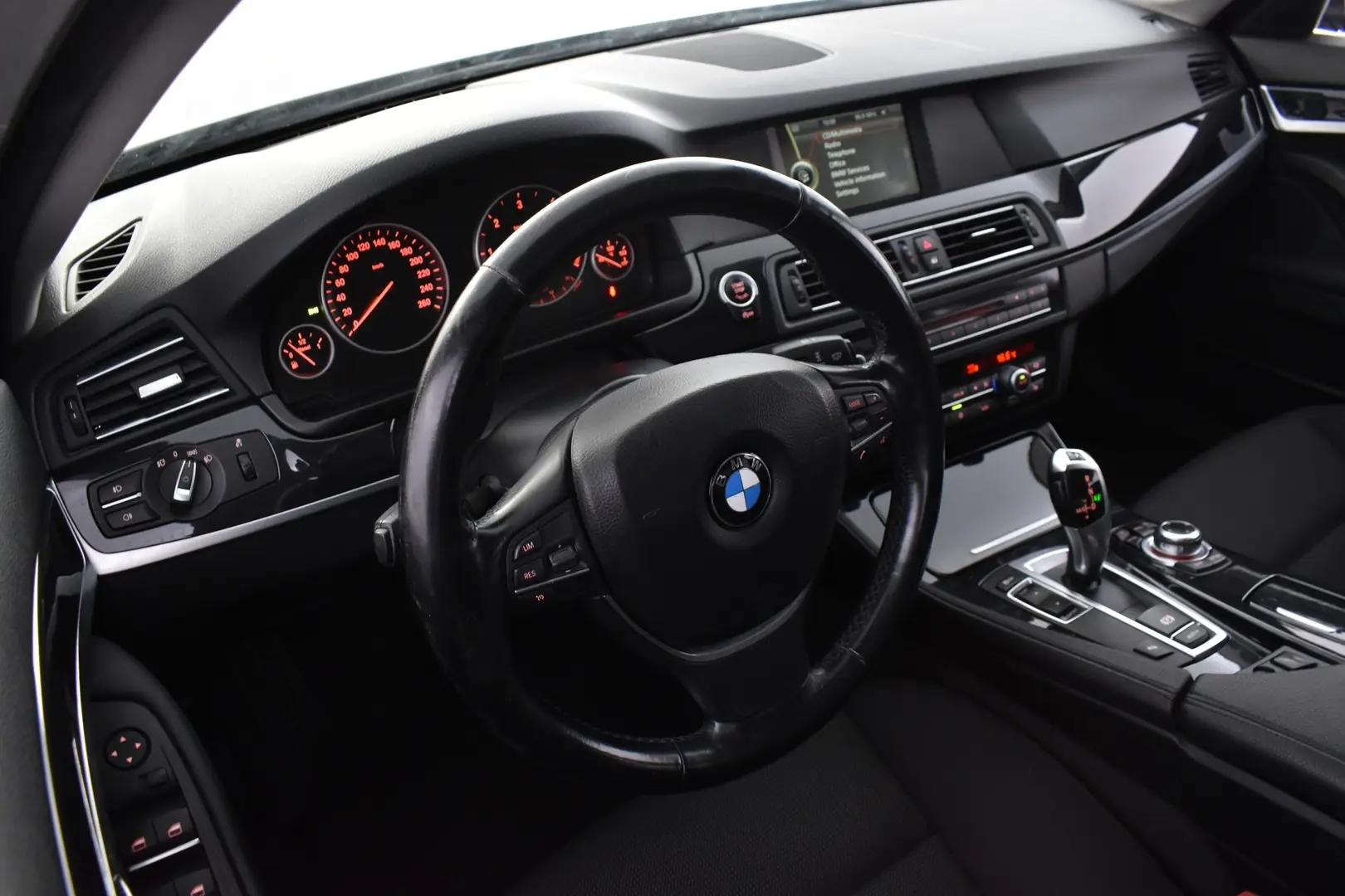 Car Image - 1JEc8EsF4f8msG1fZH5APZ