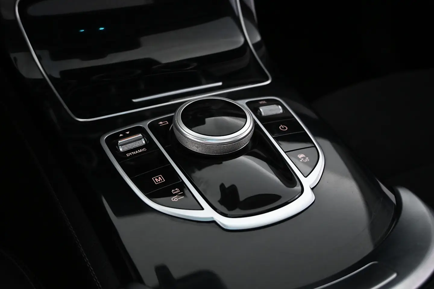 Car Image - 7DMgyZH8gex5b79VMiCfzQ