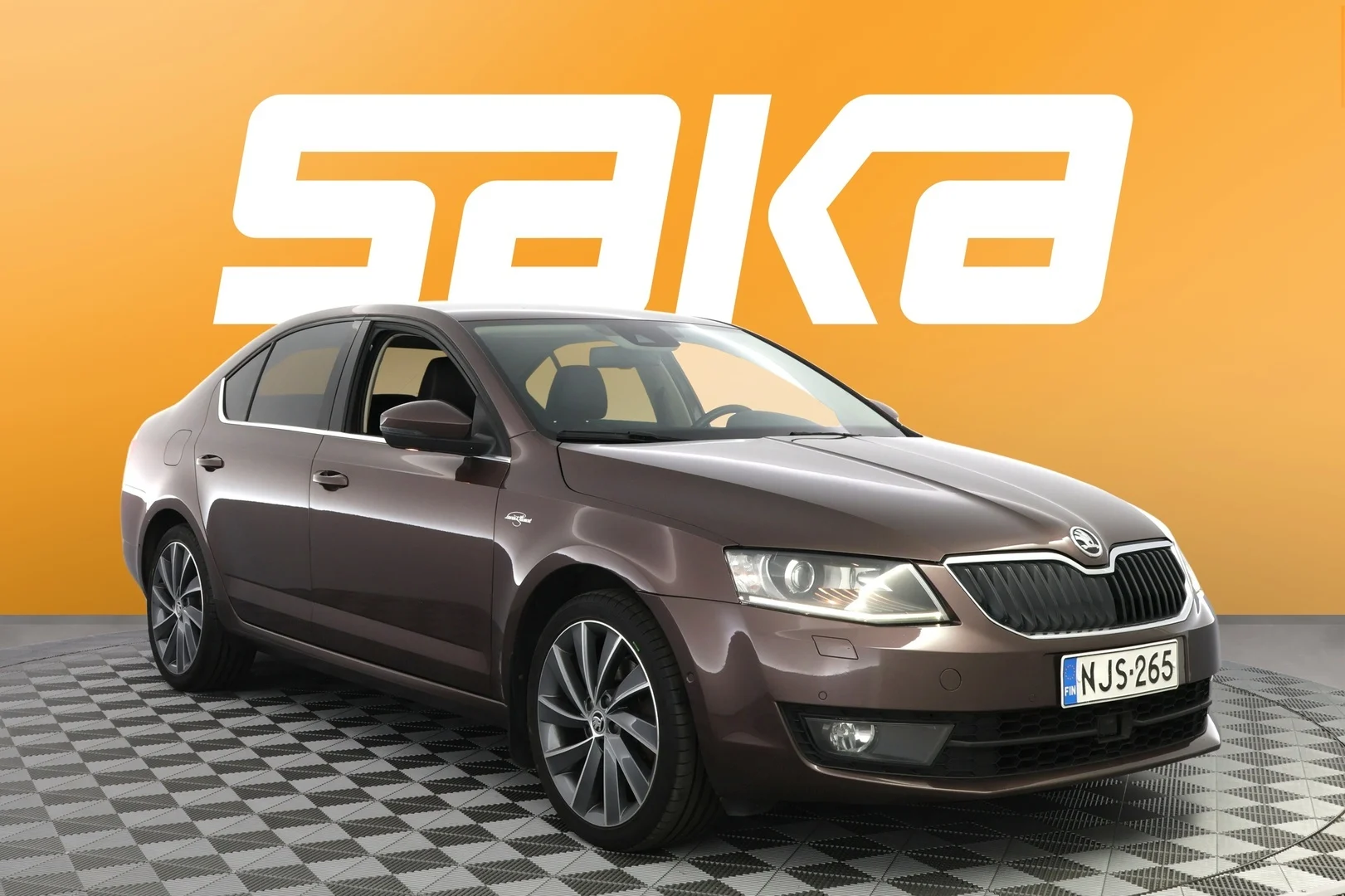 Car Image - 35xFRN5wE2tRrpM05gO0T9