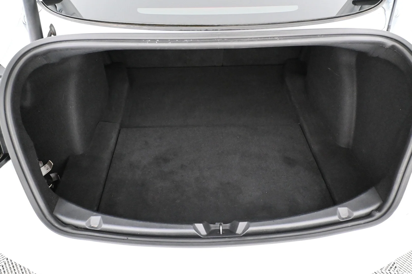 Car Image - 3C4se3zJKNuhcMnhRoJ1A7