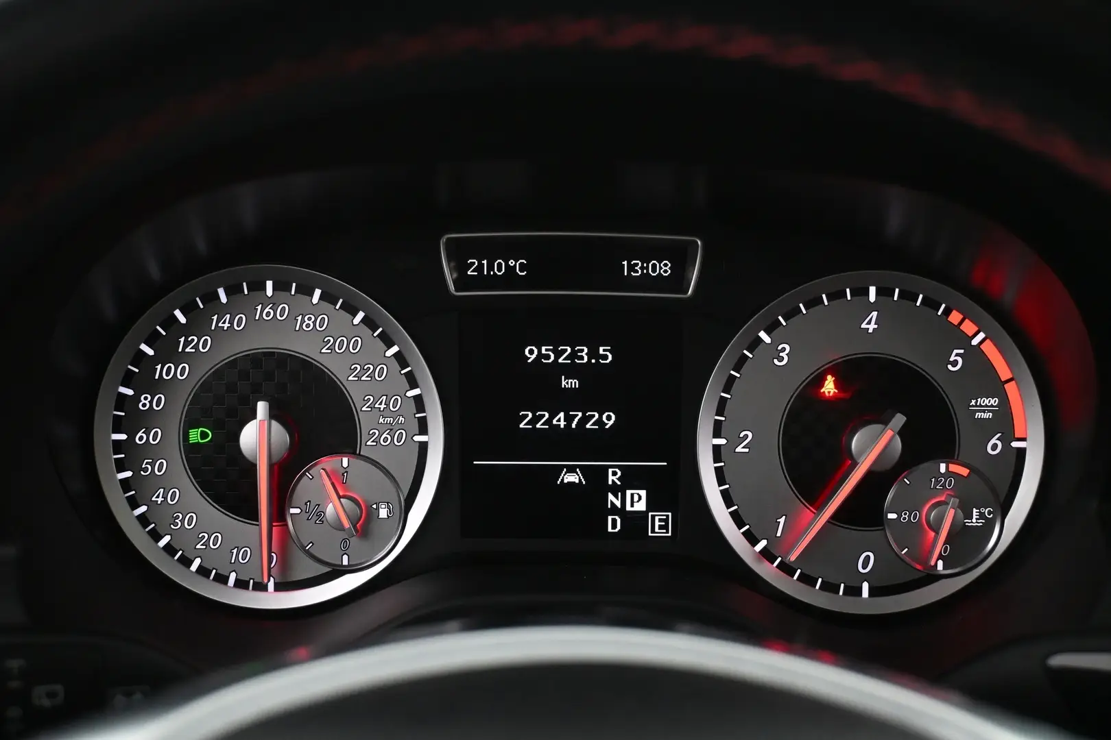Car Image - VmL7blPMwk2ScW4DVkJGO