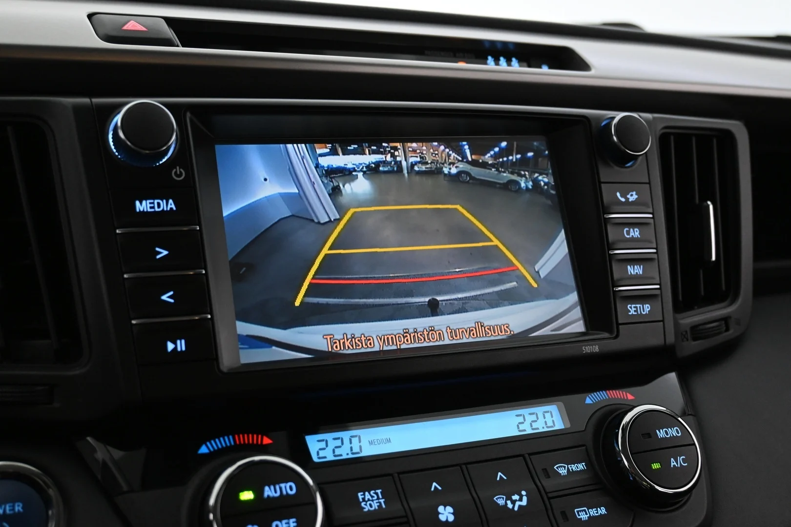 Car Image - nLGGFKH96fWhpaQOt0VPq
