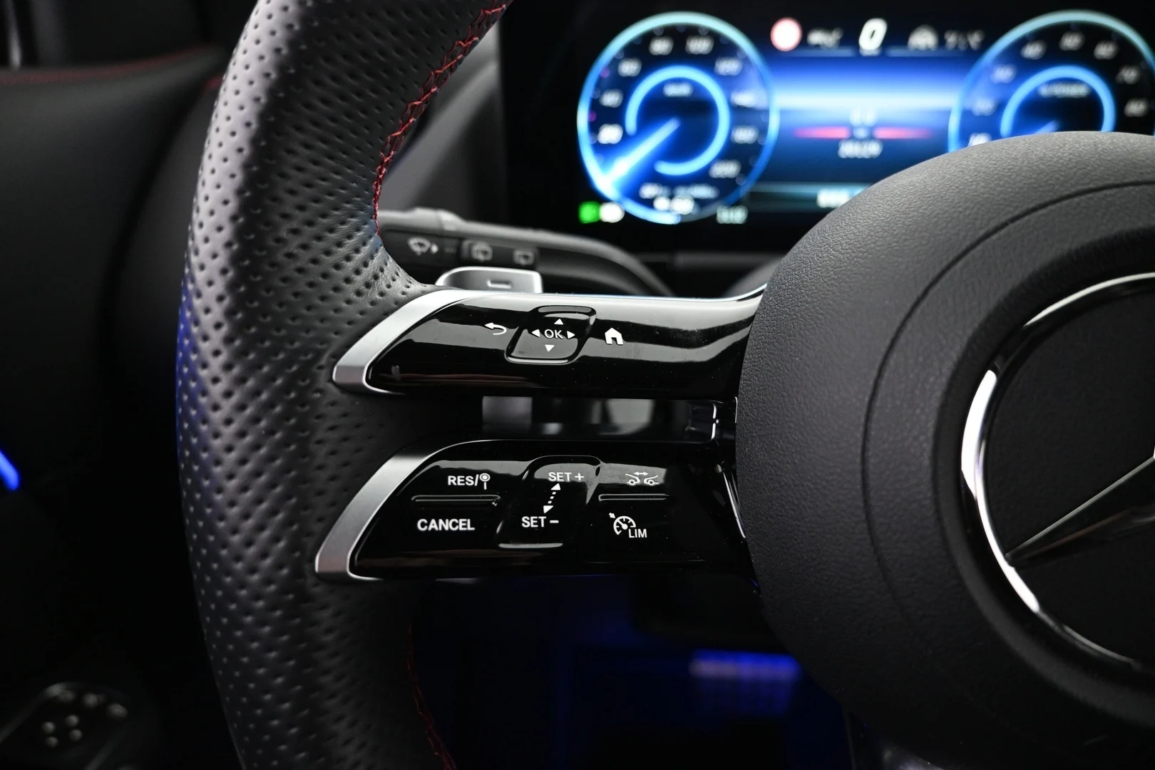 Car Image - 7MiZdp5eqcvrJRdQl1JFYs