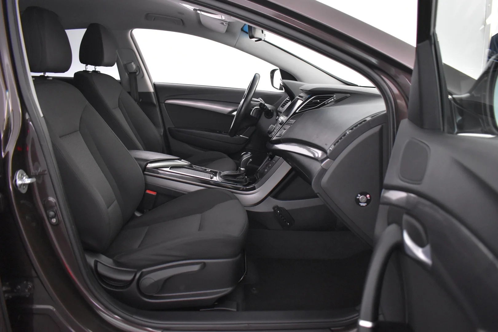 Car Image - 6Yb4FtSgzBJE2TuL789HtR