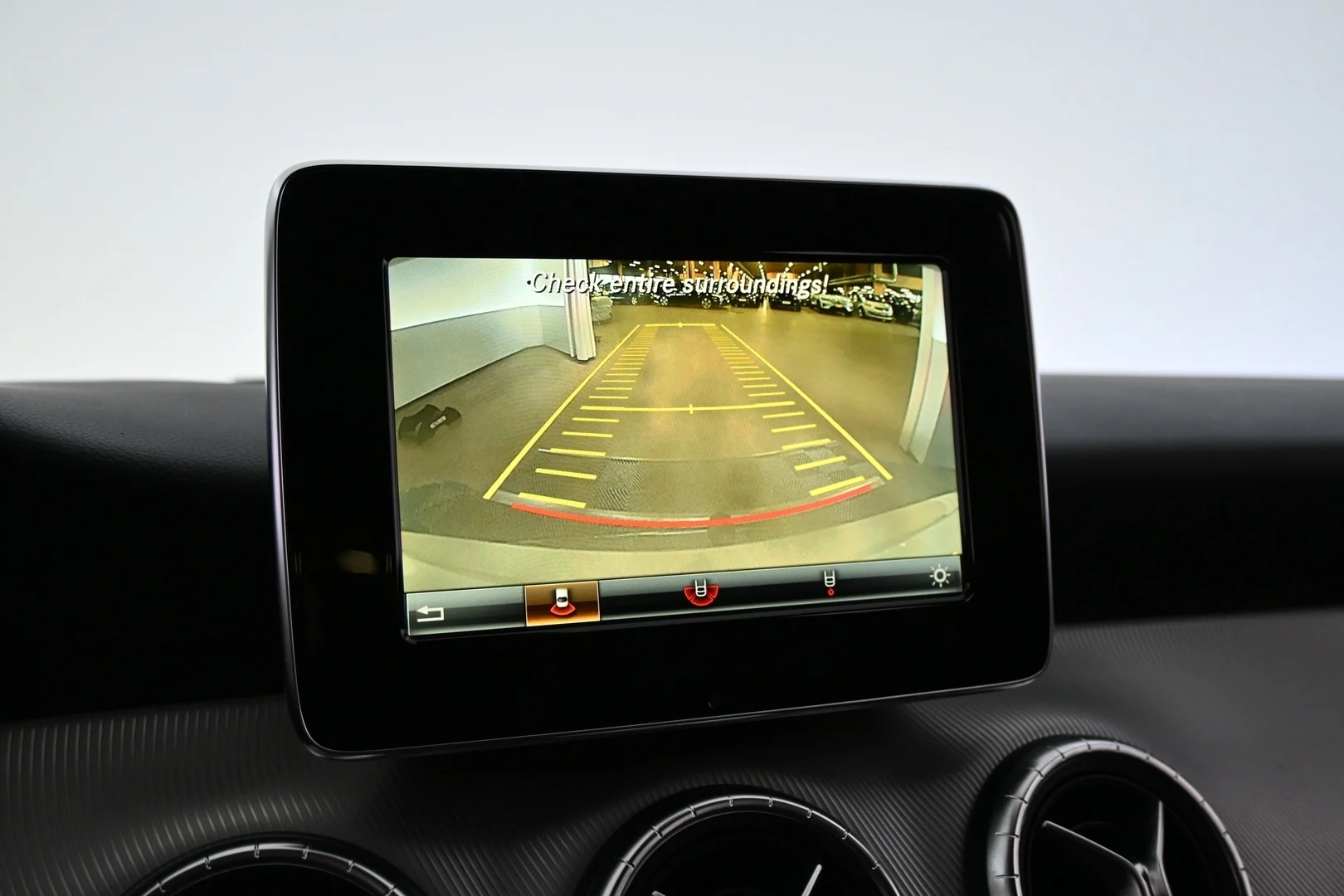 Car Image - 7na0F1B3BPEX4jAKqndrE5