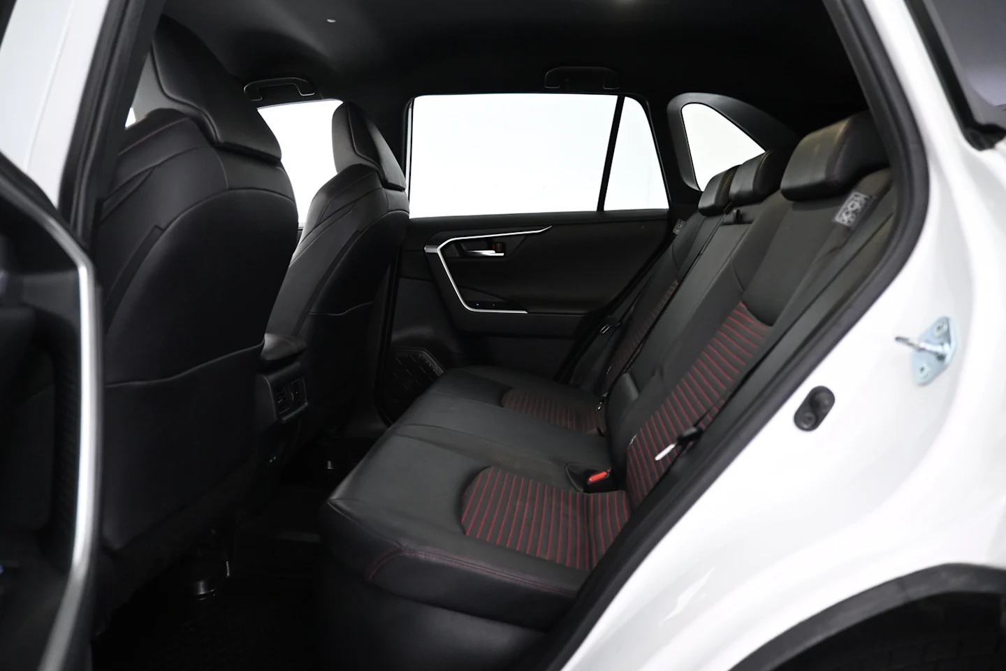 Car Image - 4ihNMq6oUrW3jarIDIzrQn