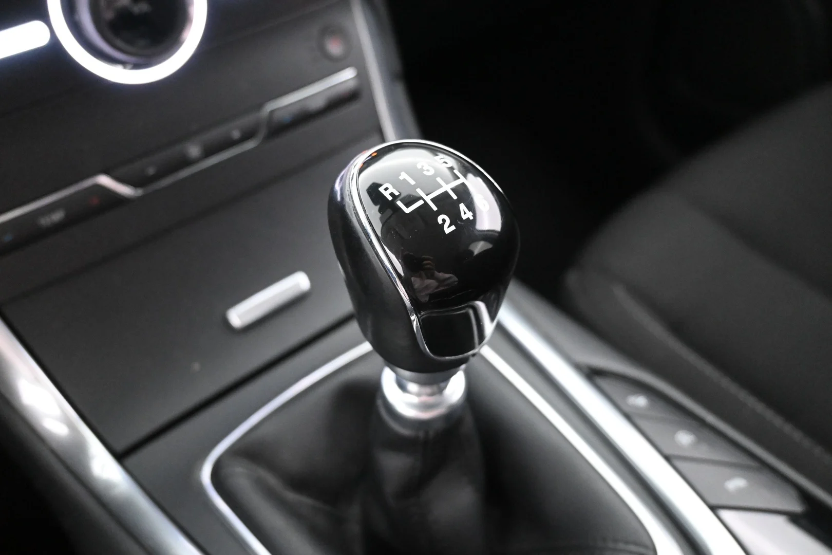 Car Image - 1IKjNVfw0PP9XxlbvpgKIF