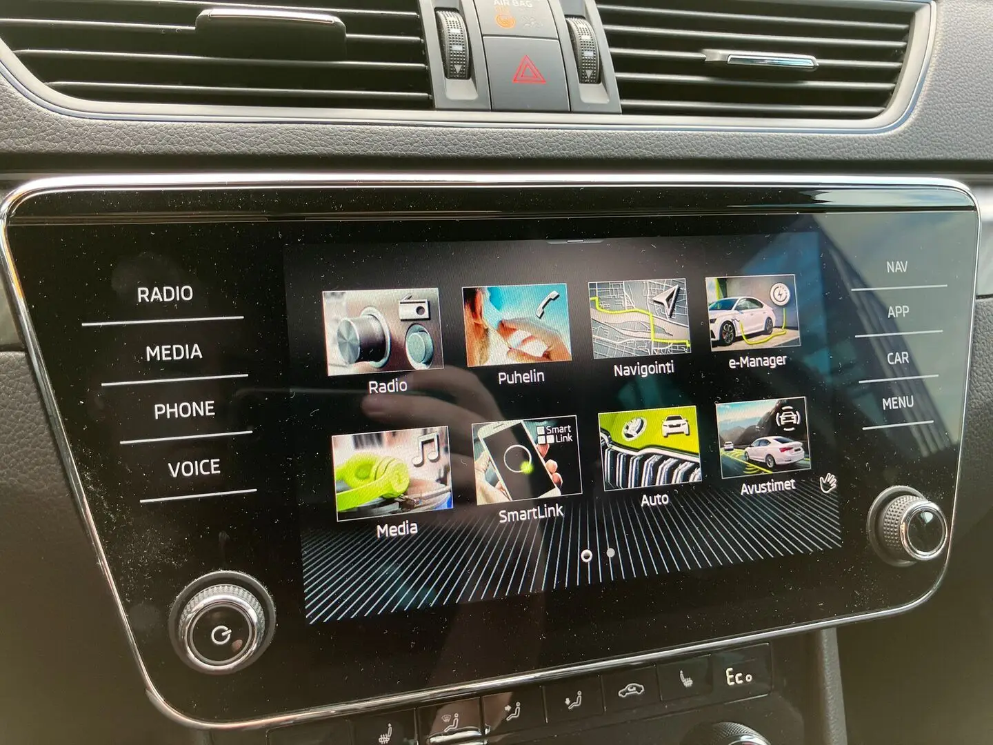 Car Image - 7bd4FwaUJzhVgbhFxzRzWb