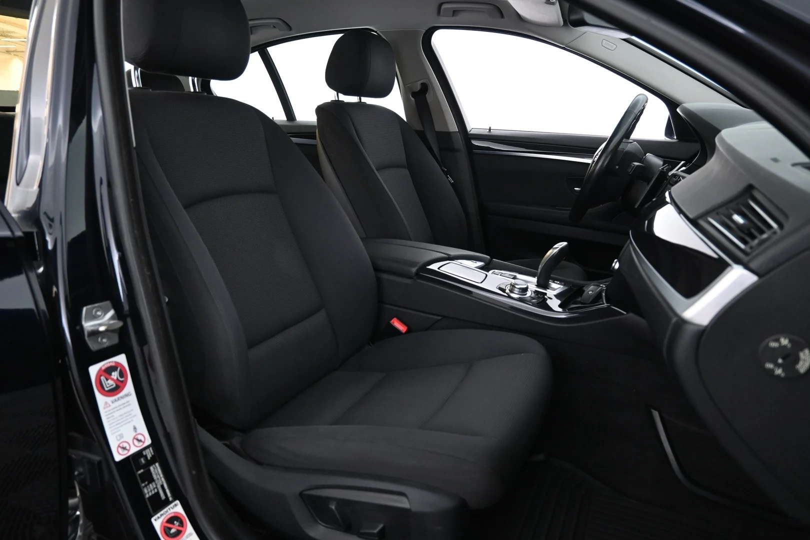 Car Image - 2hdPr7HXHfBBYBGeLmuf8X