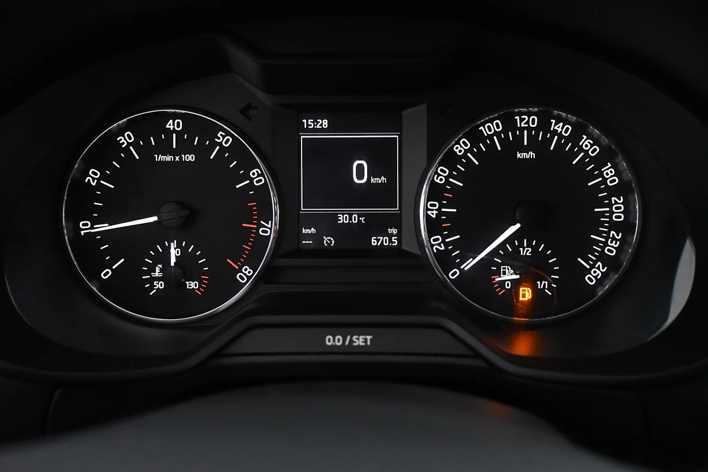 Car Image - 5ImrRmB1t1UdnGYkVSxDTz