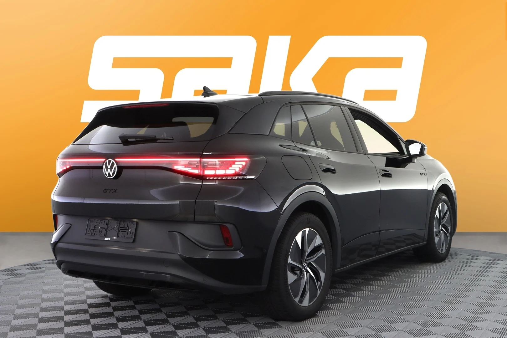 Car Image - KGqfZYhpfTsrwNG34czfg