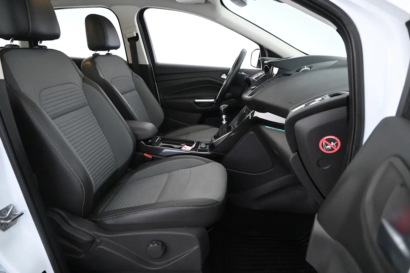 Car Image - 5wY5KBbtjqzTolco2OaoSe