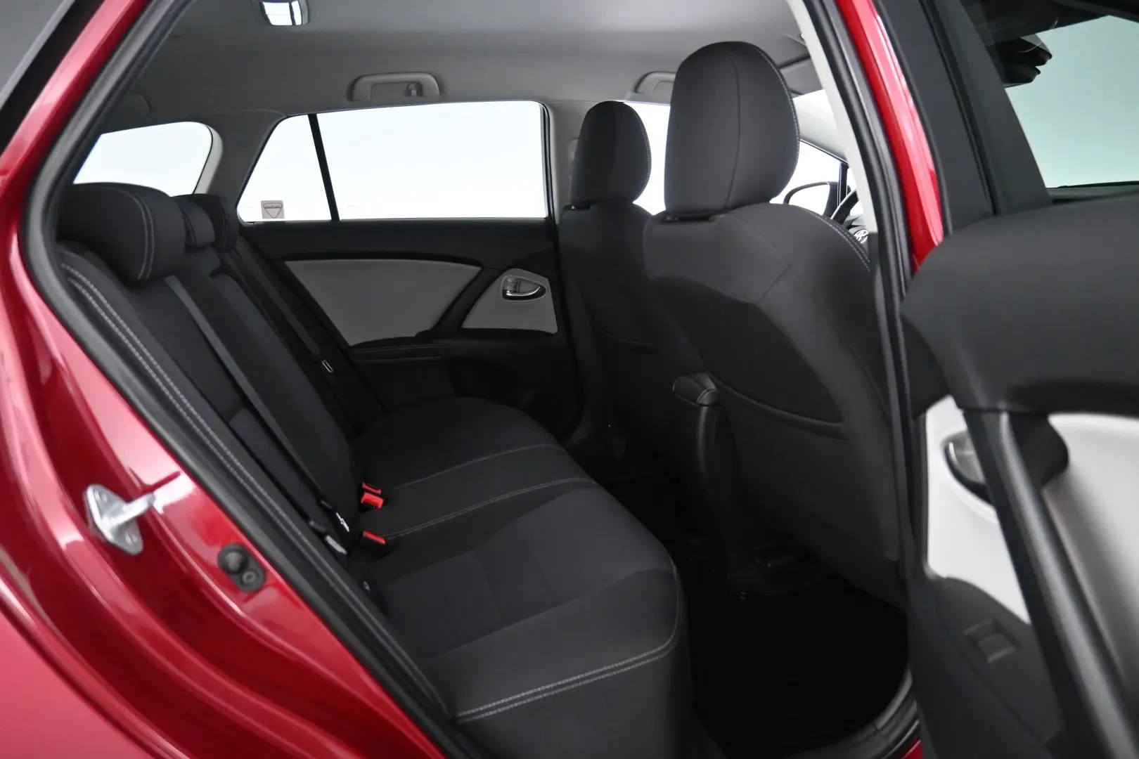 Car Image - 7lLarOU7lfWnGhADxIdasq