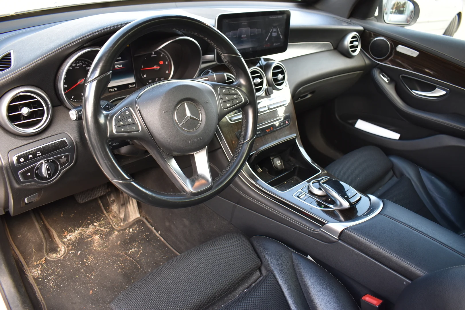Car Image - 4fajgFulWxBvuvhG3Lclj2