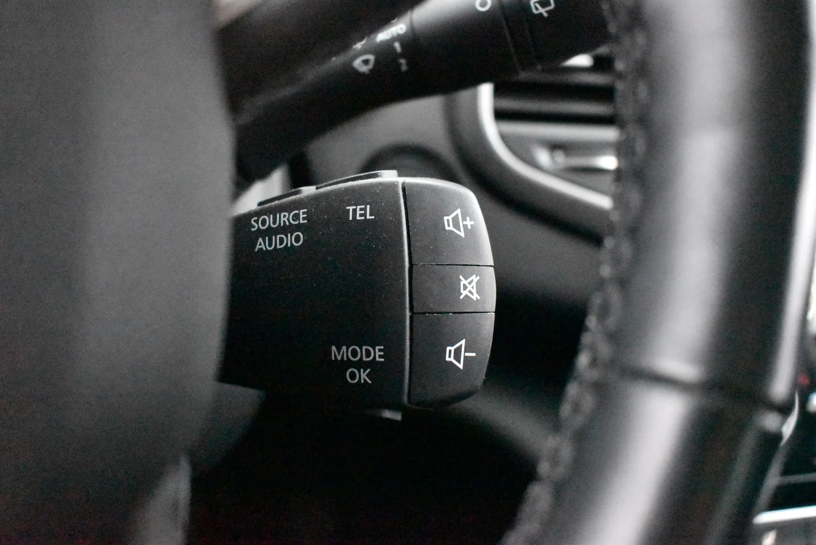 Car Image - 3sBgAAbzHB22994GaHeZgm