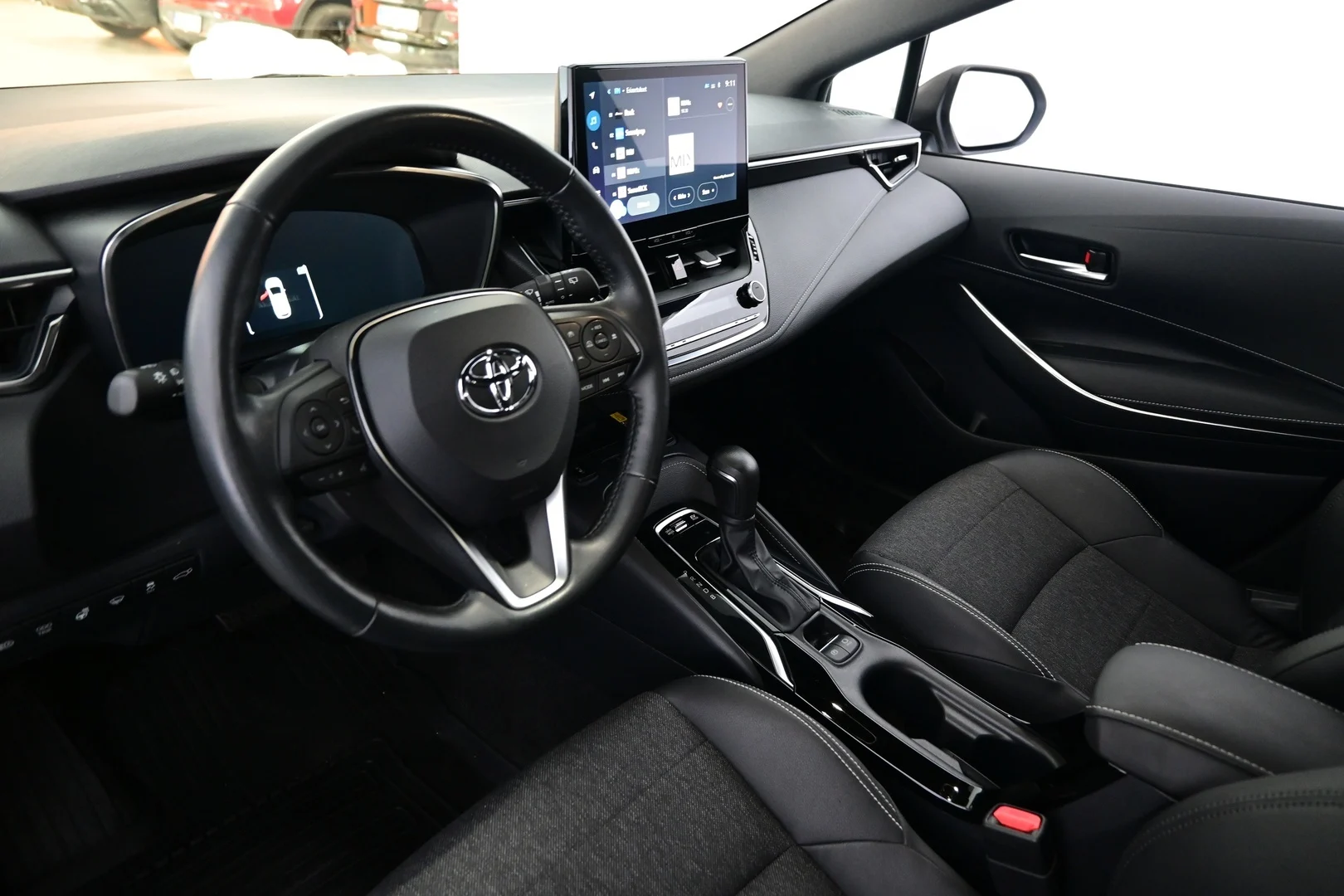 Car Image - 7xU19ti1WIW36J4u7PeRt5