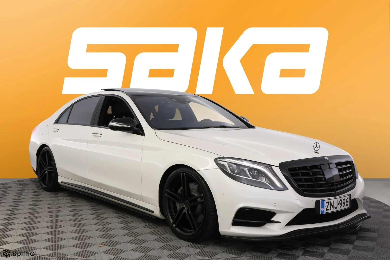 Car Image - 4c4jE64fY05p7G6Xi4DfGB