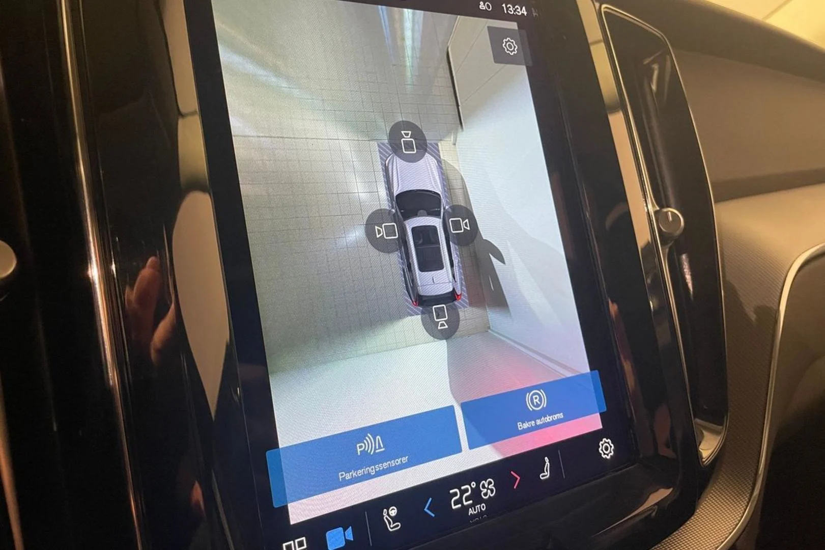 Car Image - 3jzXZOlyAUEHqXR9GJkiKW