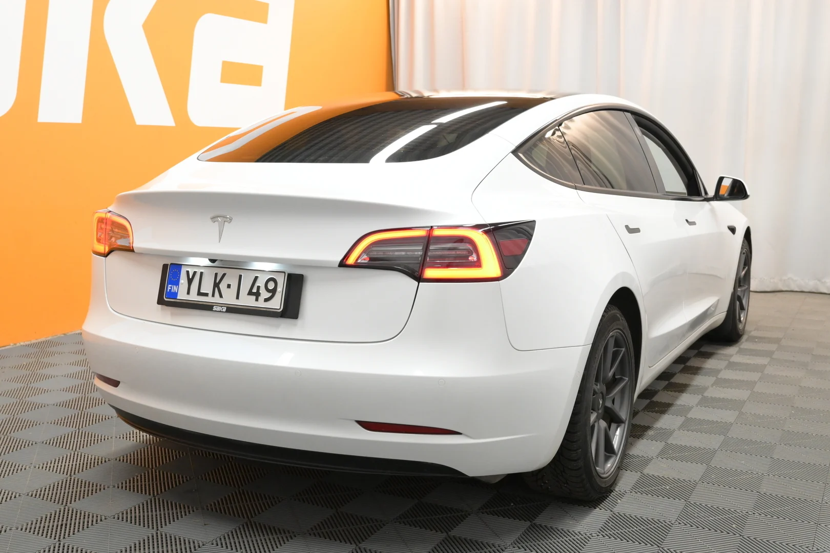 Car Image - 1KnJOMT4FAAAVMGrY8scqF