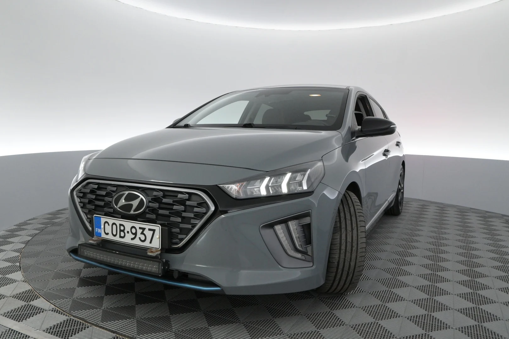 Car Image - 5mwU4eF3j9Q9k6GOh1XCaM