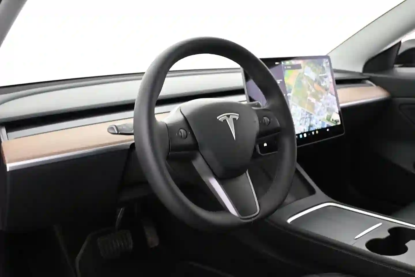 Car Image - 7xtBAtK5GXz8mxEjxFVWVv