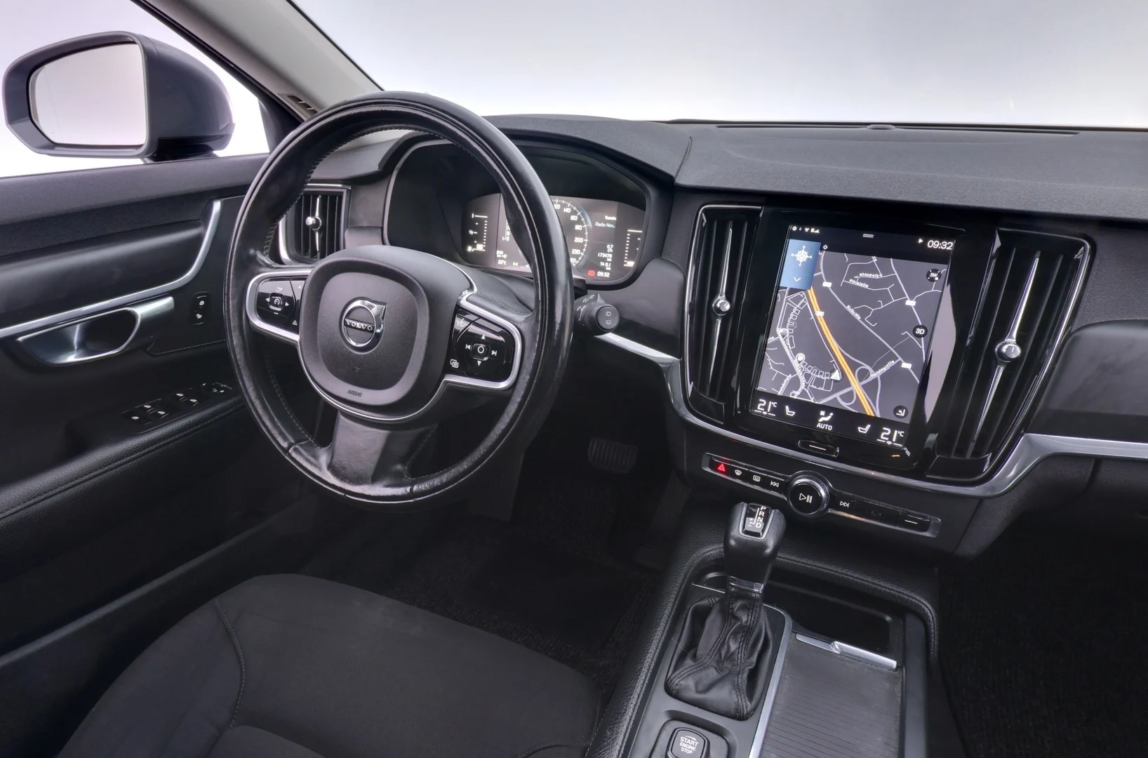 Car Image - 2JSwIwuMrkpsxgmcRd2tkH