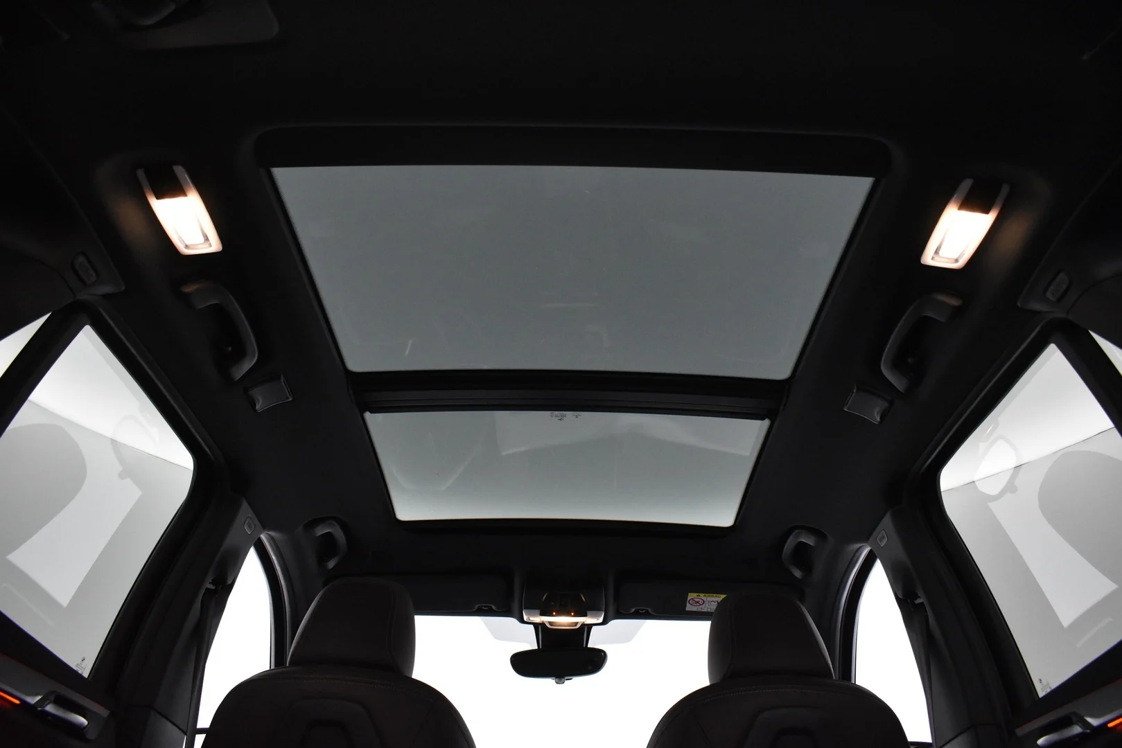 Car Image - 1BcrXf7zM4VyWaR5oYEuRp