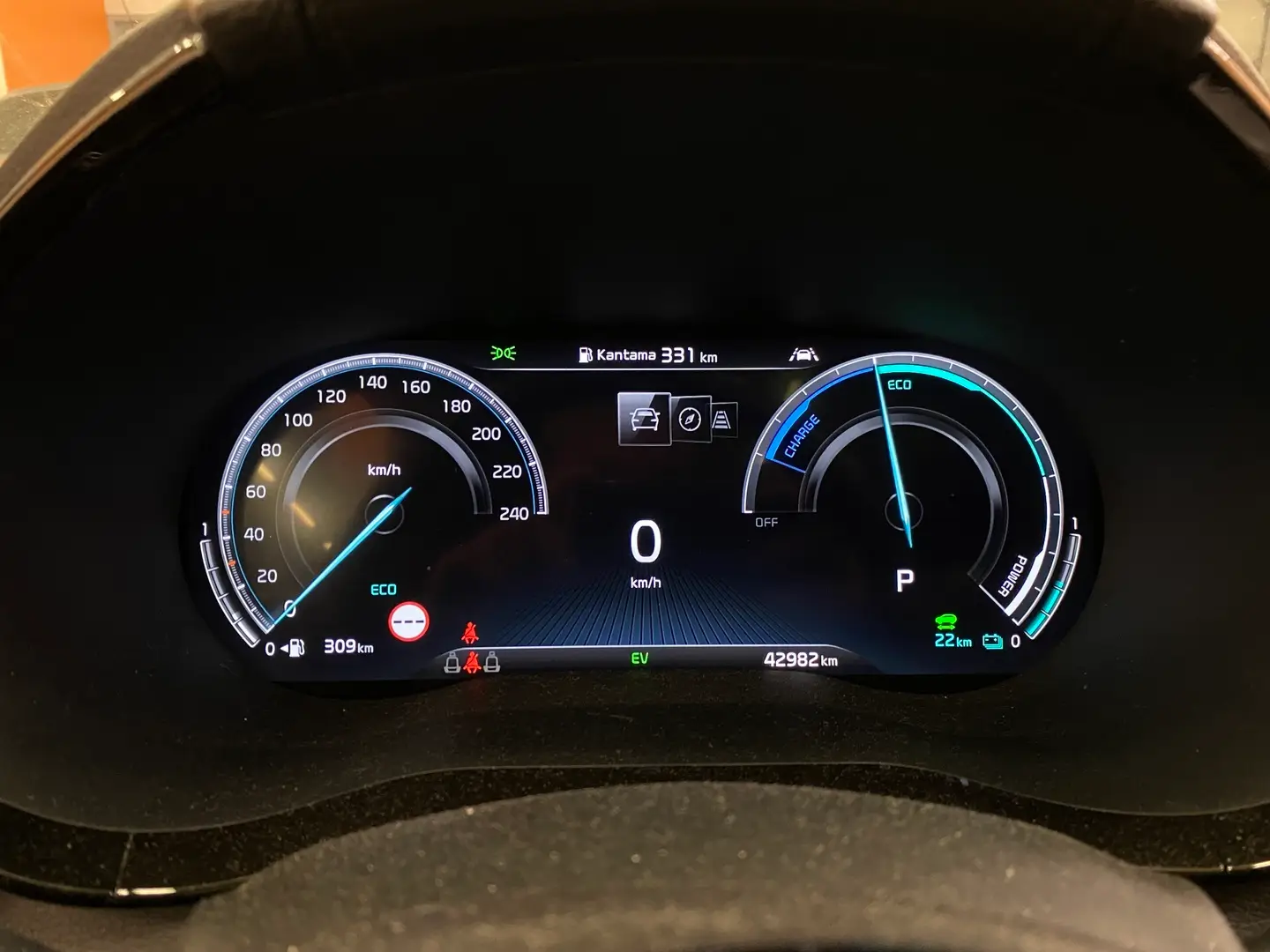 Car Image - 3I2IRytBHn58XcGoo3ipsD
