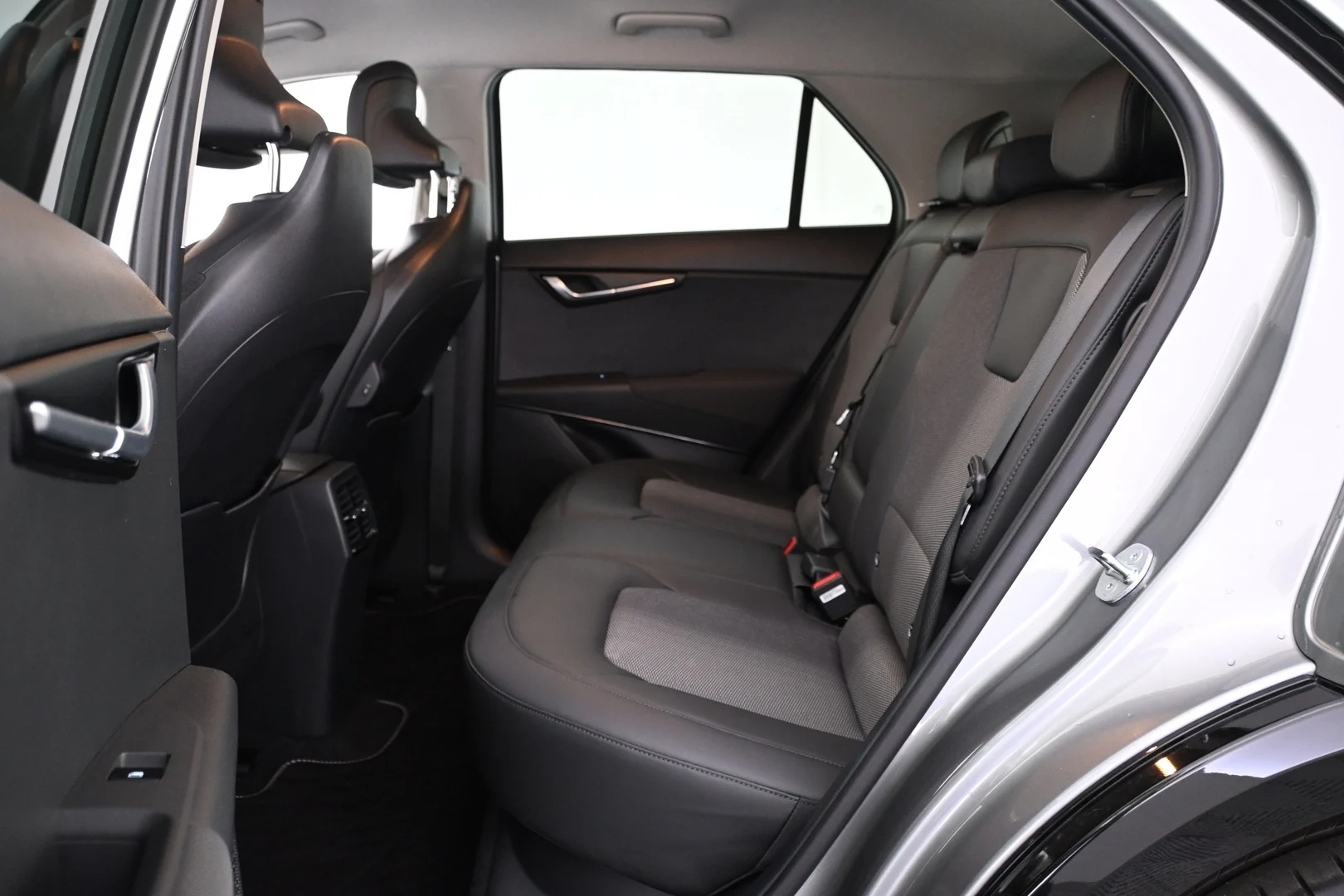 Car Image - tZK8IeTSXJTVtLhnGI3Pf