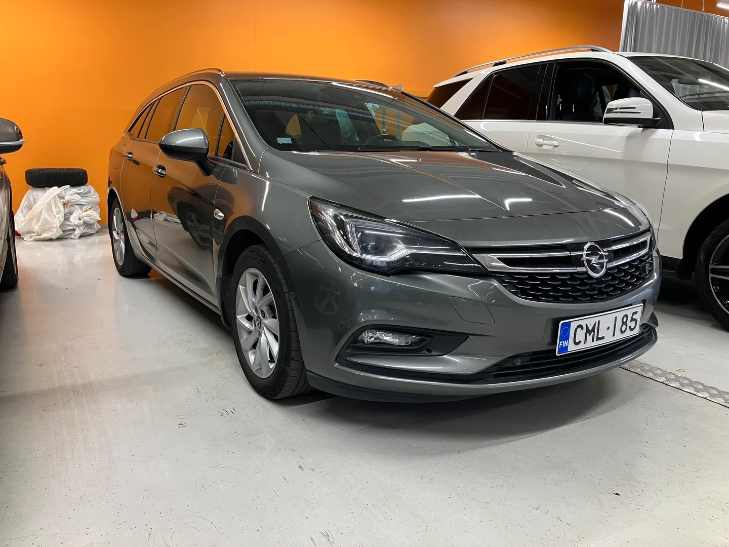 Car Image - l3ilXI91uTBsKGdN1LP0o