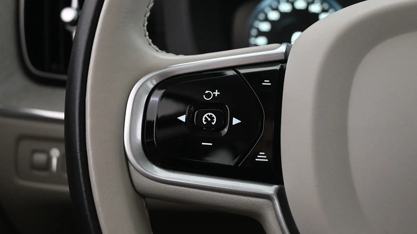 Car Image - 7Iz5fixtiP8Q3996VN07Yt