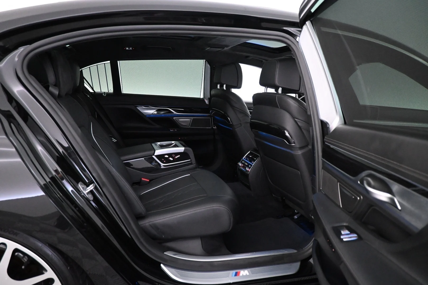 Car Image - 1F1FZZoCTq2fzvB5hmNco2