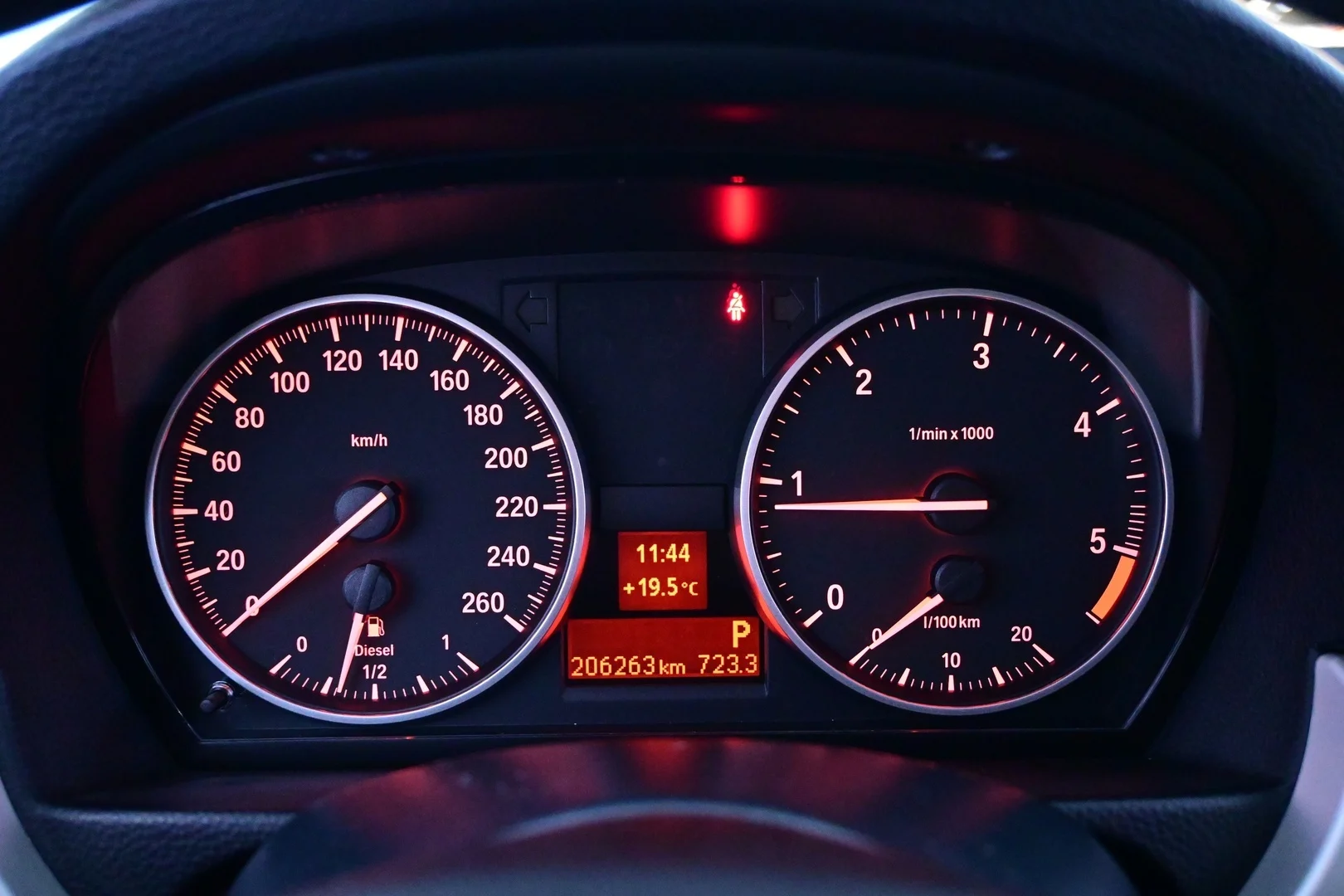 Car Image - 5kHdkYlLJEPimSB8qEM6ZK
