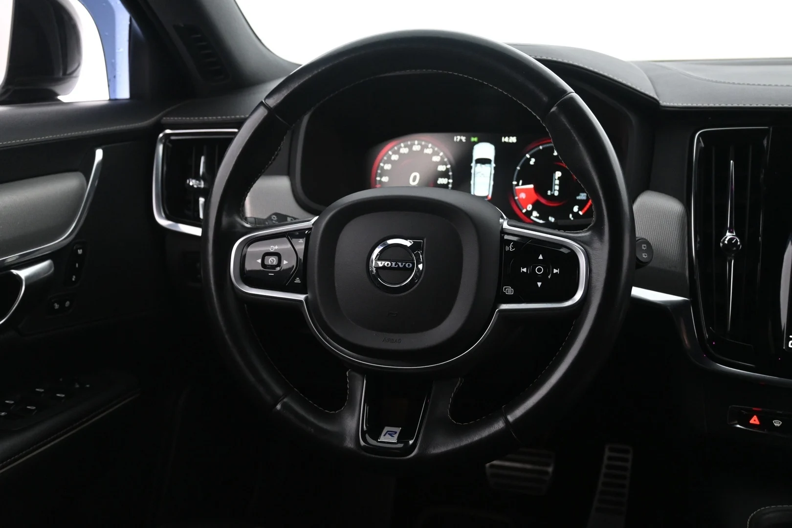 Car Image - 3dDIbcUP8fIwrfUQjoBeKF