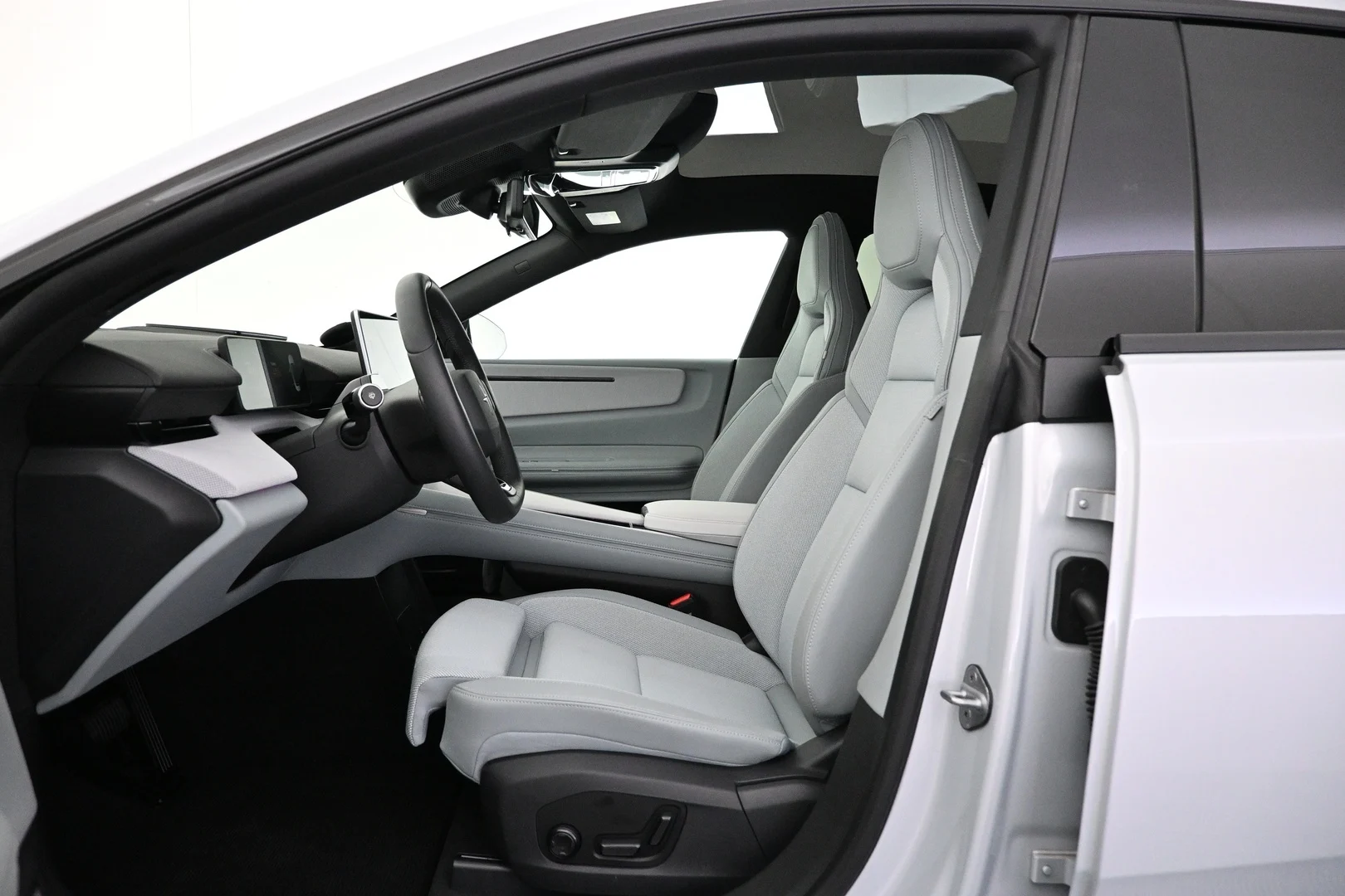 Car Image - 1oc3C2dTKsysf3x4WlUcRl