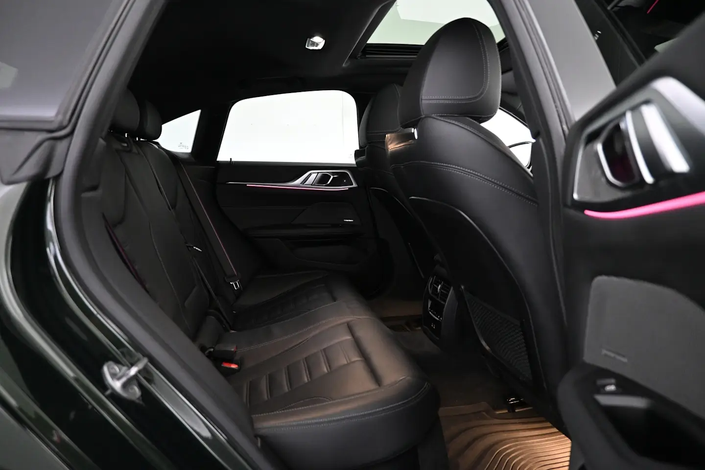 Car Image - 1NISzsi6vzWAPdvLCwiH6U
