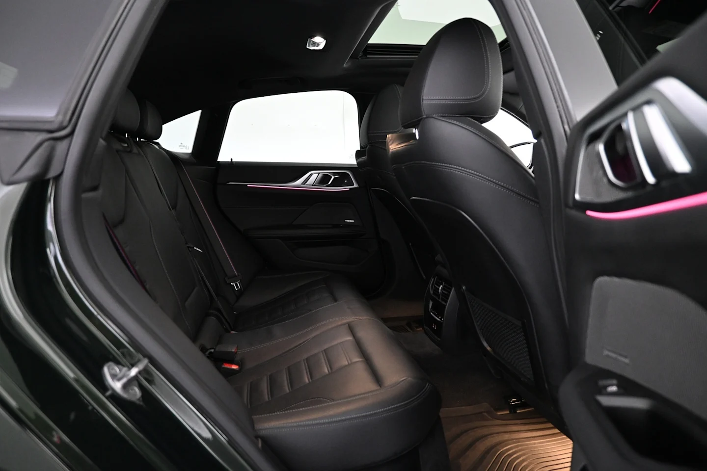Car Image - 1NISzsi6vzWAPdvLCwiH6U