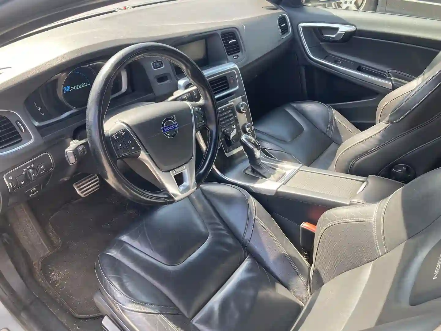 Car Image - 5gOW6otbR2yrBh3I7ttyCd