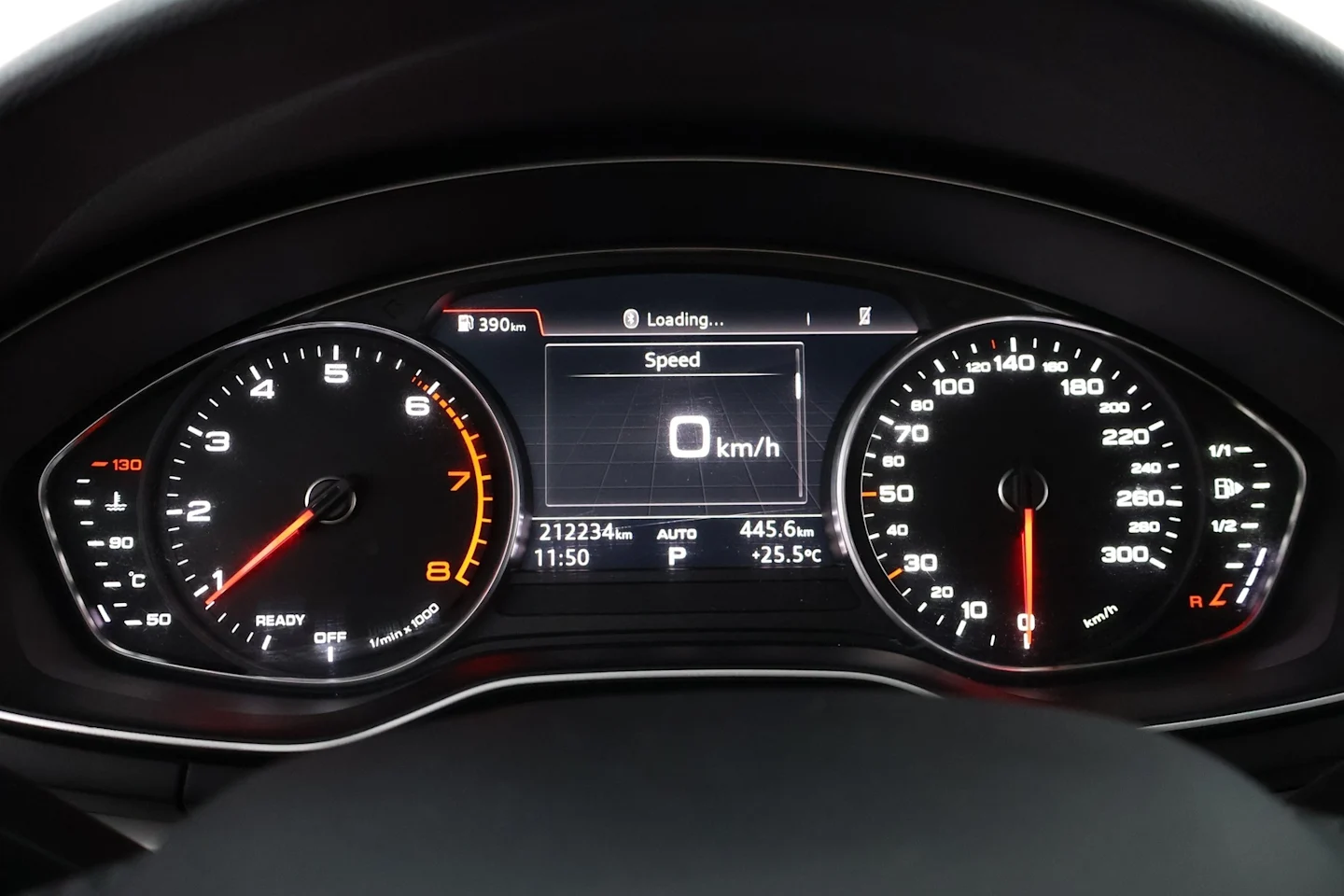 Car Image - AMRO3LDriiJpxgAlJ9ZHt