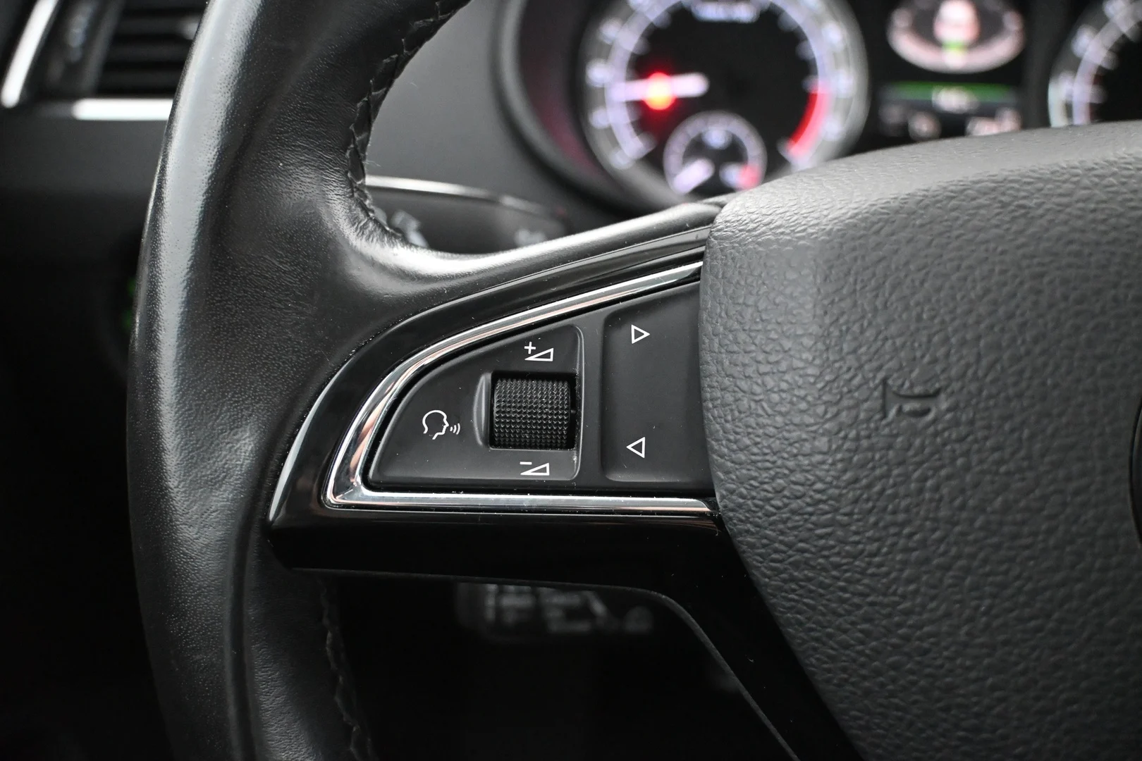 Car Image - 6PqNJoRmKagNigb9alGhmB
